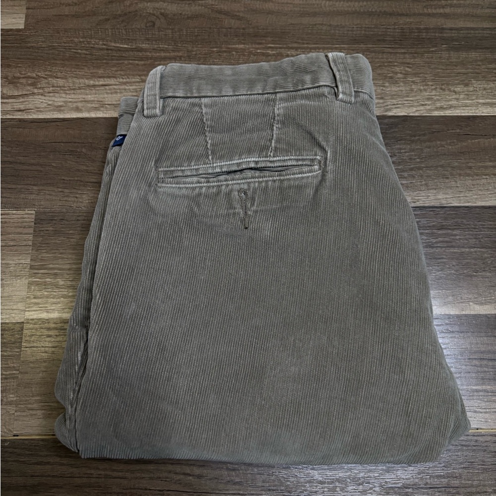 Dockers Beige Cotton Corduroy Relaxed Fit Pleated Men's Straight Leg Pants